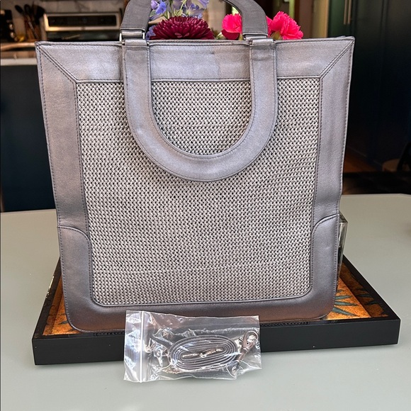 Stuart Weitzman 🩶 Silver Textured Tote Bag ( EUC) - Picture 10 of 11